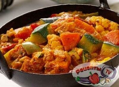 Vegetable curry ()