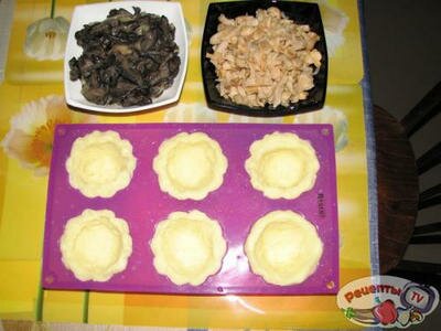 Картофельные тарталетки с грибами Картофельные тарталетки с грибами