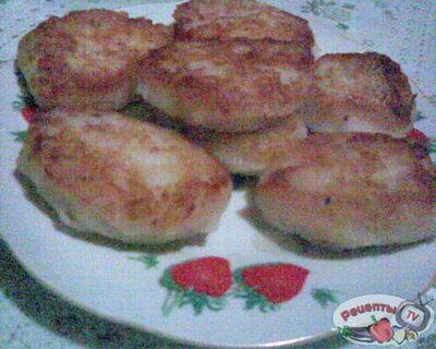 Самые бюджетные картофельные оладьи (картофельники, картопляники) Самые бюджетные картофельные оладьи (картофельники, картопляники)