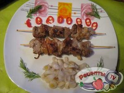 Шашлык (не выходя из кухни) Шашлык (не выходя из кухни)
