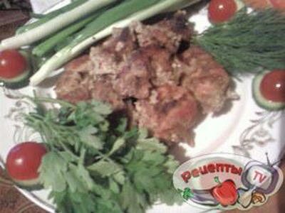 Мясо маринованое на шашлык,но тушёное в духовке Мясо маринованое на шашлык,но тушёное в духовке